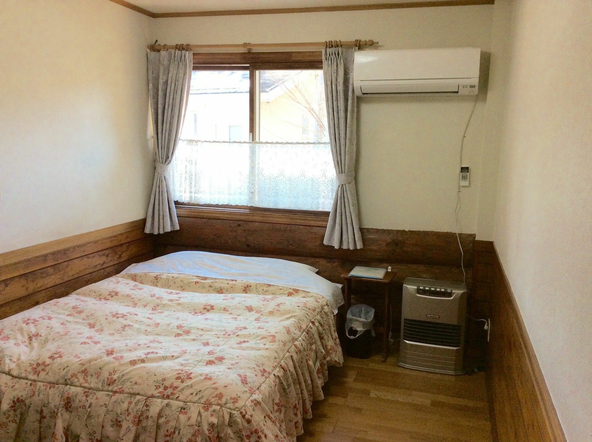 Pension And Log Cottage Hoshinoko 가루이자와 외부 사진